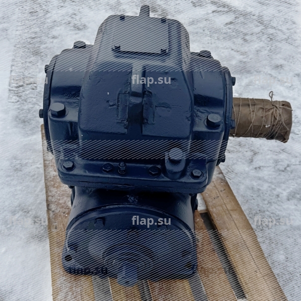 Редуктор РГ-240-32.5-52-Ц-У-1